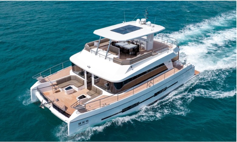 50-foot double-hulled power business yacht